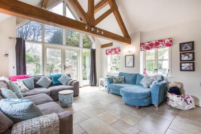 Sitting Room.jpg