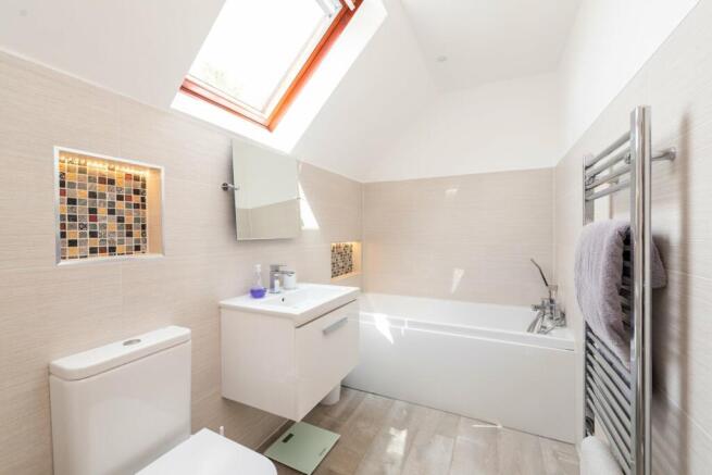 Bedroom Two En Suite