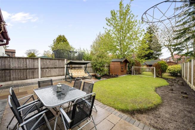 Coronation Road Garden