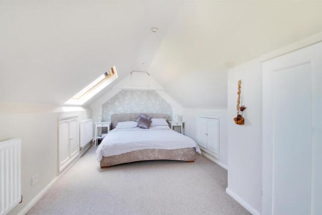 Master Bedroom.jpg