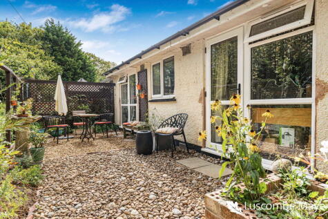 Traine Villas, Modbury, PL21