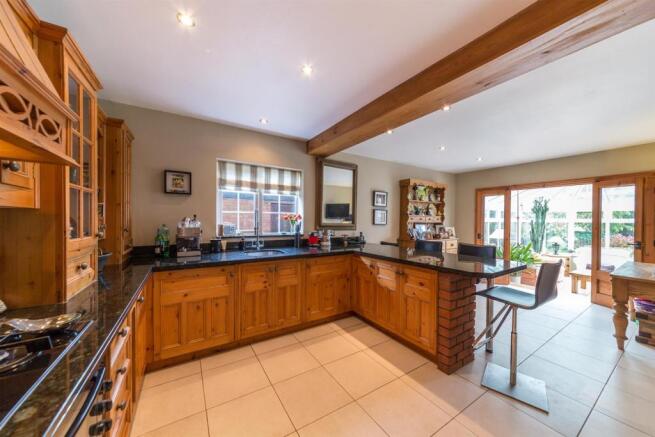5 Bedford Road (4 of