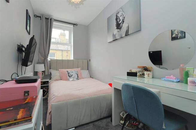 4 bed End of Terrace for sale Image 10