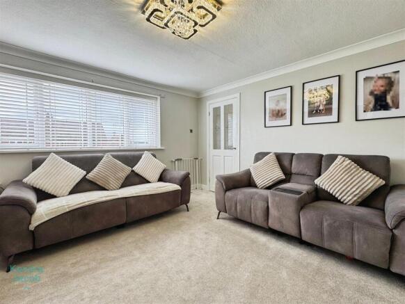 Sitwell Road, Worksop photo 4