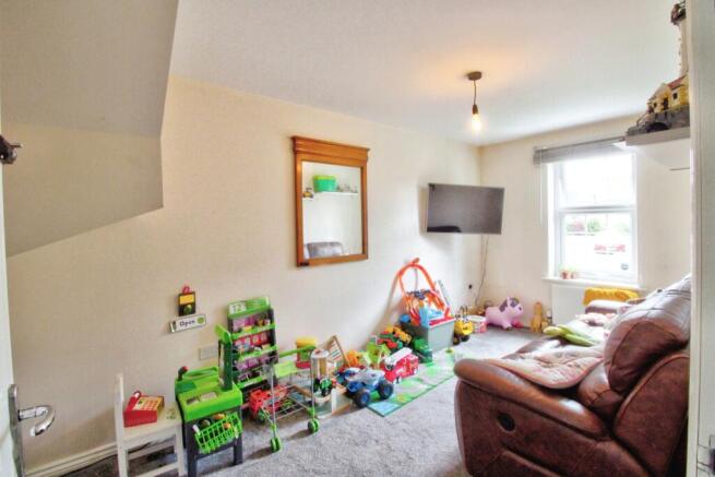 Bedroom 3/Play Room