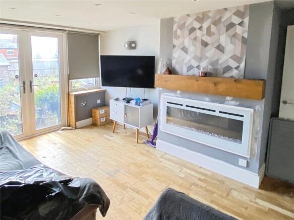 2 bed Bungalow for sale Image 4
