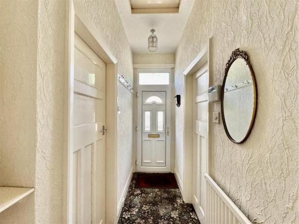 2 bed Detached Bungalow for sale Image 5