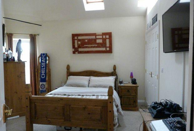 Photo 13