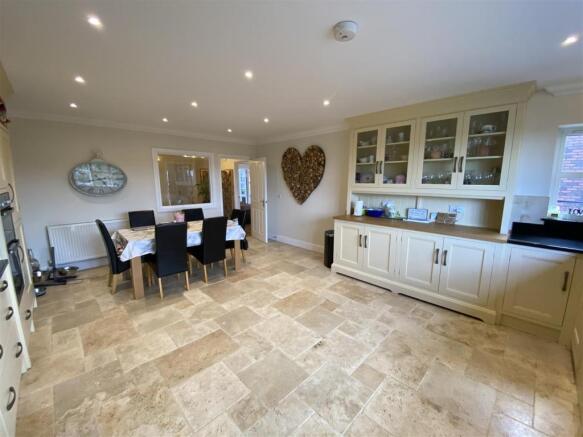 Kitchen.jpeg