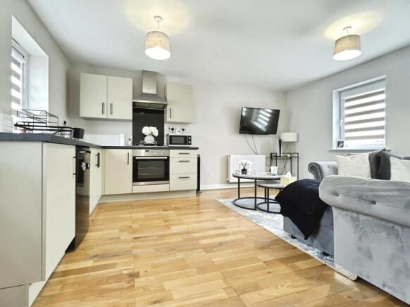 1 bed Flat for sale Image 4