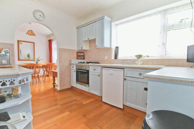 Kitchen Din