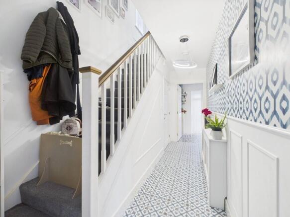 CAM02169G0-PR0434...