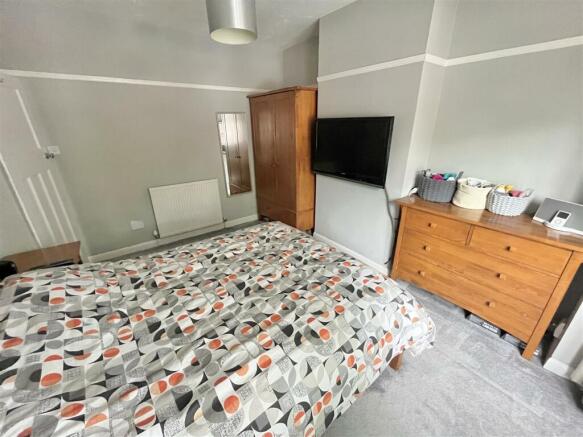 Bedroom 2 Aspect 3.jpg