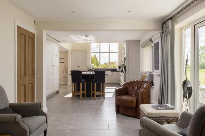 Kitchen/dining area