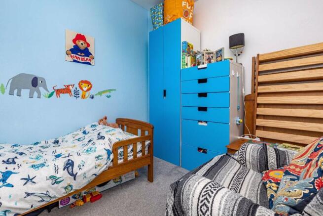 Photo 9