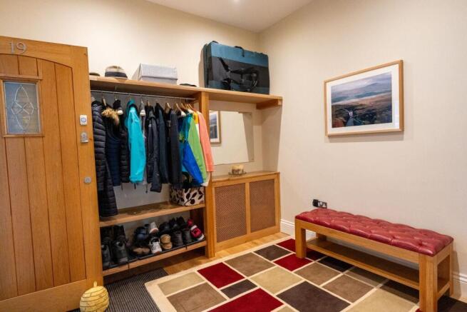 2 bed Town House for sale Image 10