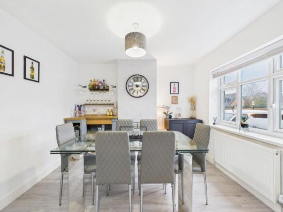 Chapel Hill, Tilehurst, RG31 photo 4