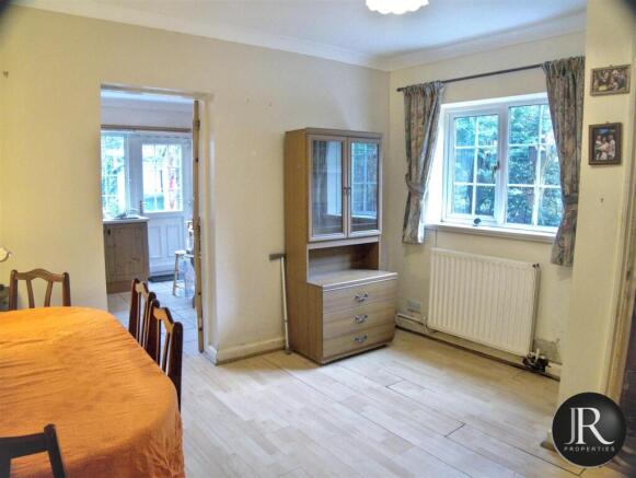 dining room.jpg