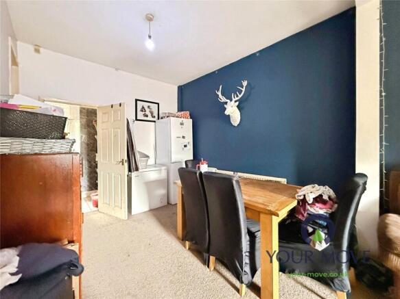 3 bed Terraced for sale Image 4