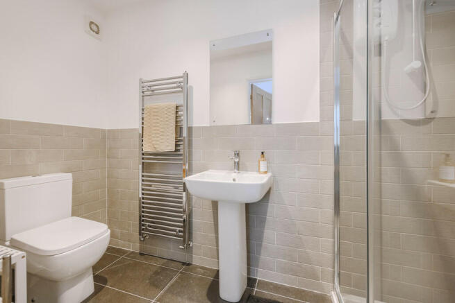 En-Suite to Bedro...