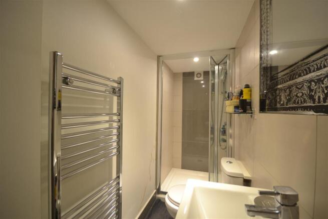 BATH 3.jpg