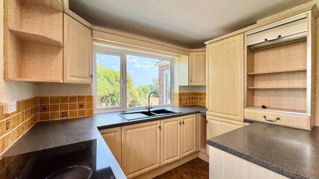Church View, Beenham, Reading, RG7 5NL photo 4