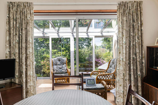 Chy Vean, Priory Avenue, Totnes, Devon photo 4