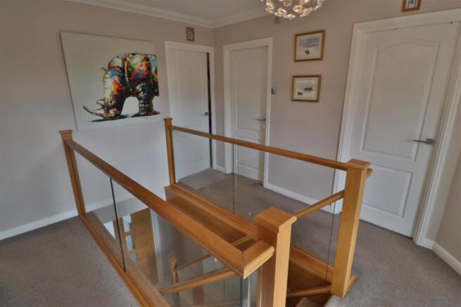 FIRST FLOOR LANDING