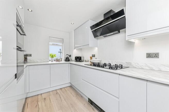 3 bed Cottage for sale Image 6