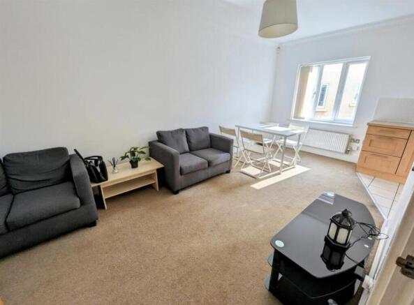 Screenshot_20260817_160258_Rightmove.jpg
