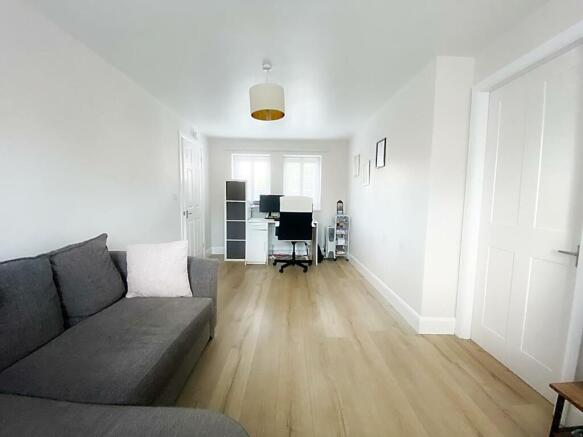 Bedroom 4/ Family Room