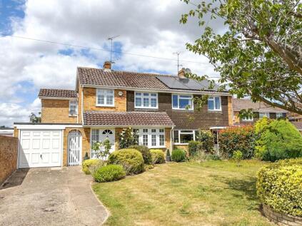 Orchard Avenue, Sonning Common, South Oxfordshire