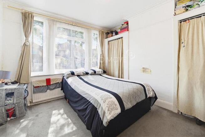 Maswell Park Road, Hounslow, TW3 photo 4