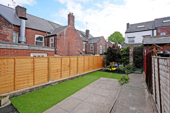 2 bed Terraced for sale Image 4