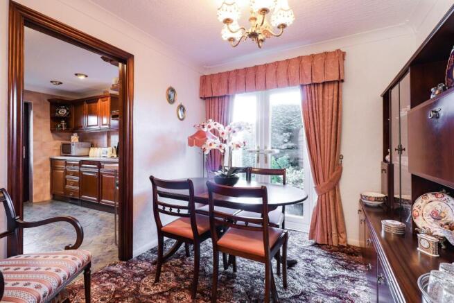 3 bed Semi-Detached for sale Image 7