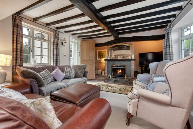 SITTING ROOM