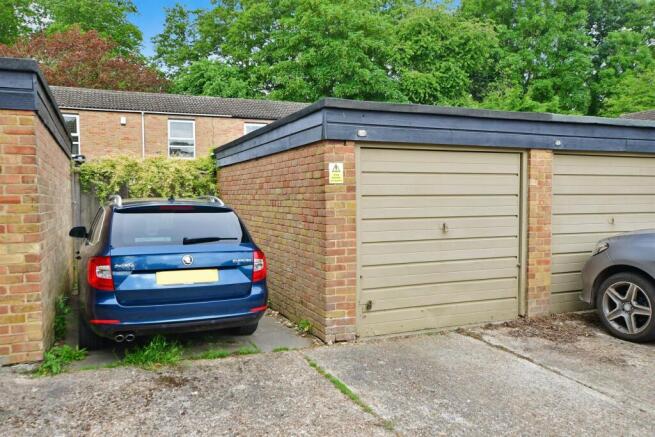Driveway/Parking