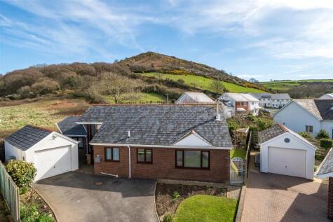 Heol Isfoel, Llanrhystud
