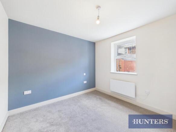 2 bed Apartment to rent Image 5
