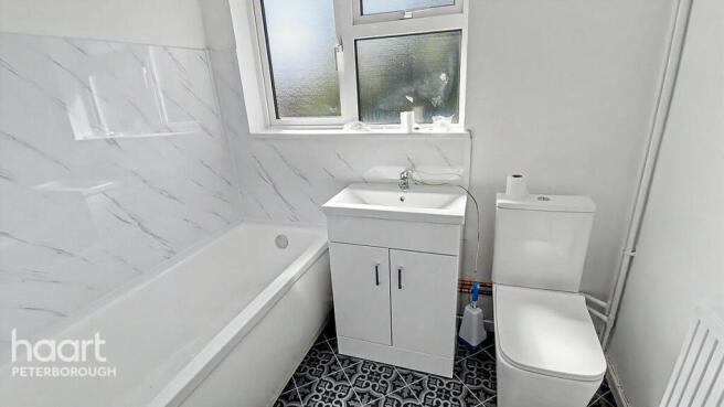 Lavender Crescent, Dogsthorpe photo 4