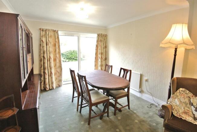 Spacious Dining Room