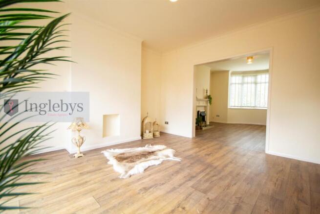 3 bed House for sale Image 8