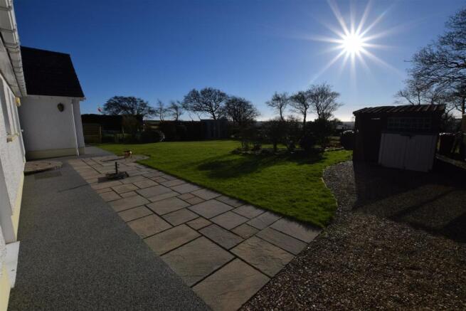 GARDEN / PATIO