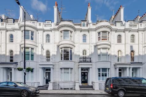 Gloucester Terrace,
Bayswater, W2