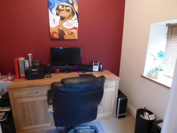 Photo 11