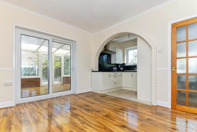 Dining/Kitchen Area