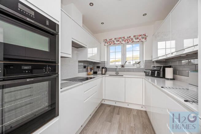 Wellington Court,...