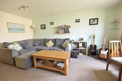 Parkview Road, Salfords, RH1