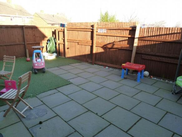 Photo 8