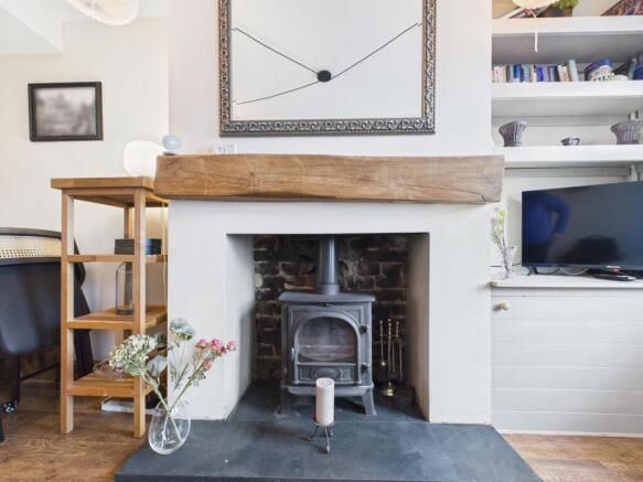 CAM01740G0-PR0375-STILL002